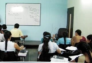 MLK Home & Online Tuition Teachers MLK Home & Online Tuition Teachers photo 3